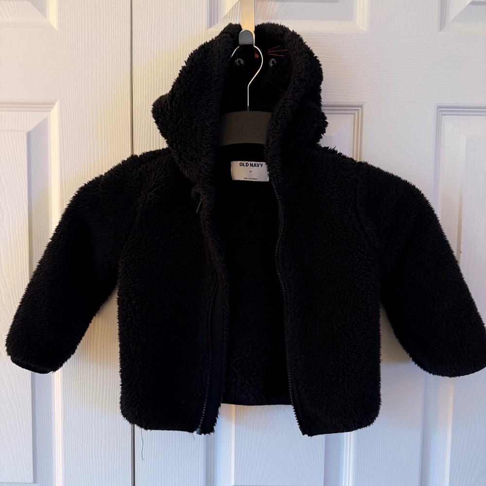 Old Navy Black Cat Sherpa Hoodie Size 3T